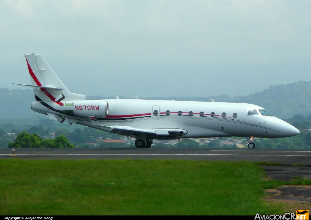 N670RW - Gulfstream Aerospace G200 - Privado (Coca Cola Co,)