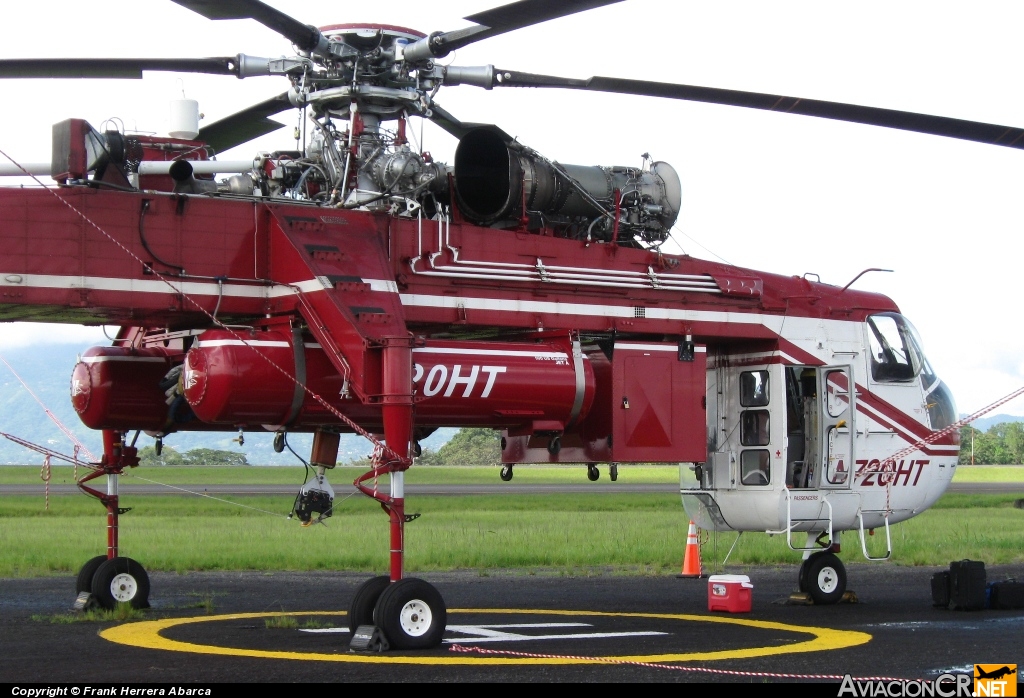 N720HT - Sikorsky CH-54B - Privado