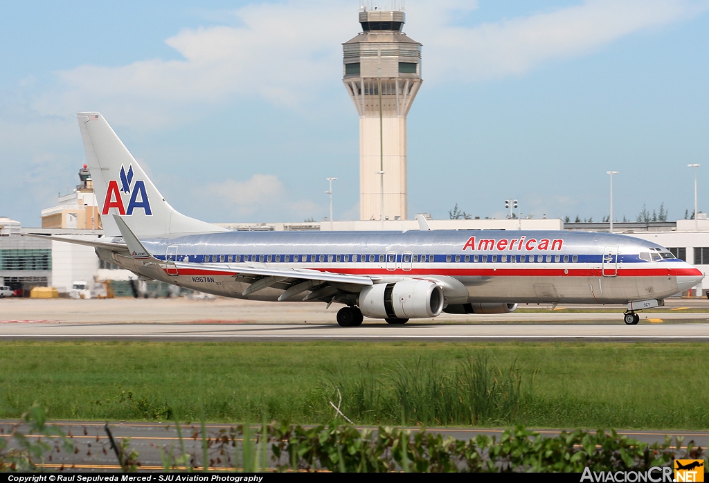 N967AN - Boeing 737-823 - American Airlines
