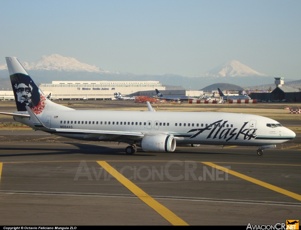 N584AS - Boeing 737-890 - Alaska Airlines