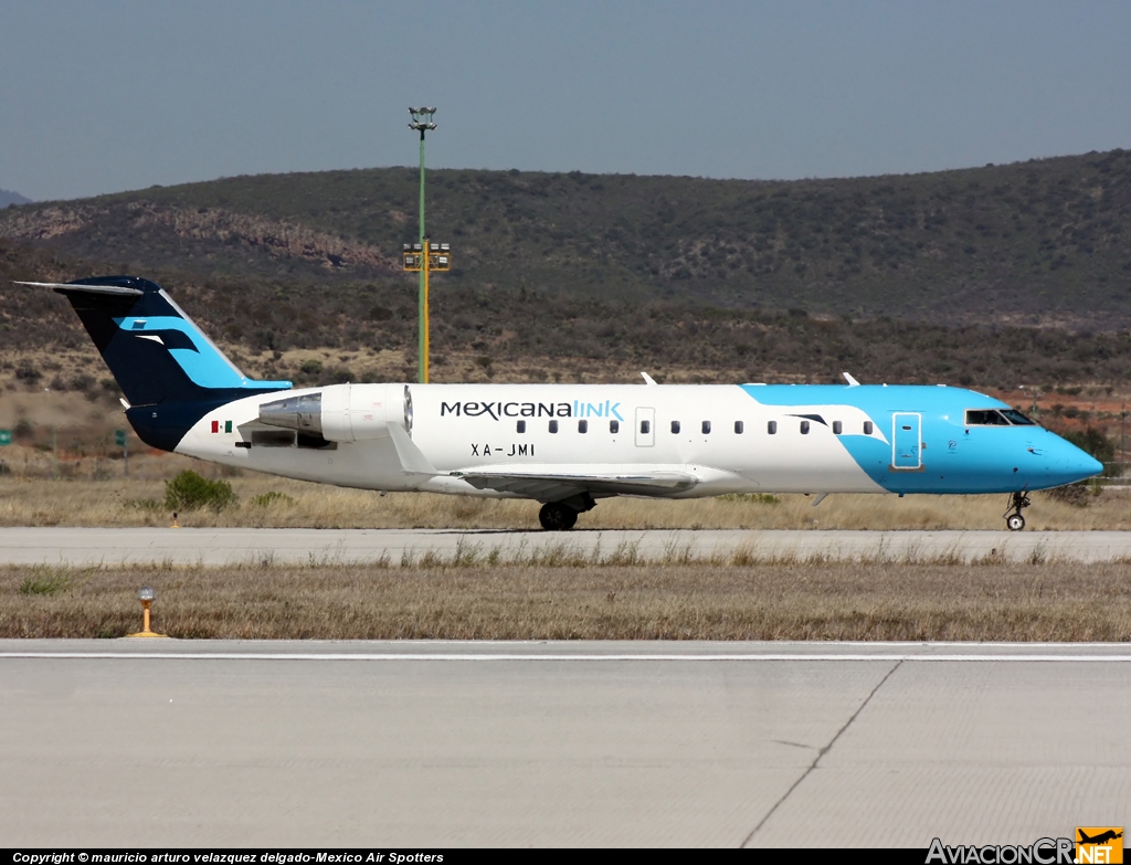 XA-JMI - Canadair CL-600-2B19 Regional Jet CRJ-200ER - Mexicana Link
