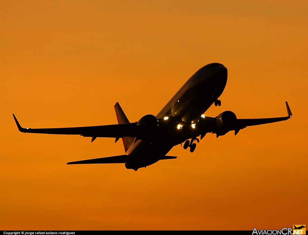HP-1370CMP - Boeing 737-71Q - Copa Airlines