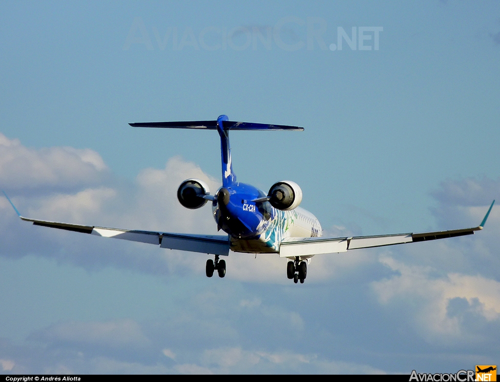 CX-CRA - Canadair CL-600-2D24 Regional Jet CRJ-900 - Pluna Uruguay