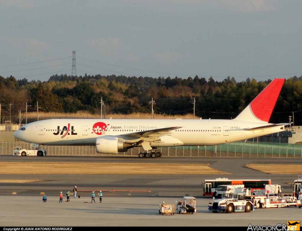 JA-702J - Boeing 777-246/ER - Japan Airlines - JAL