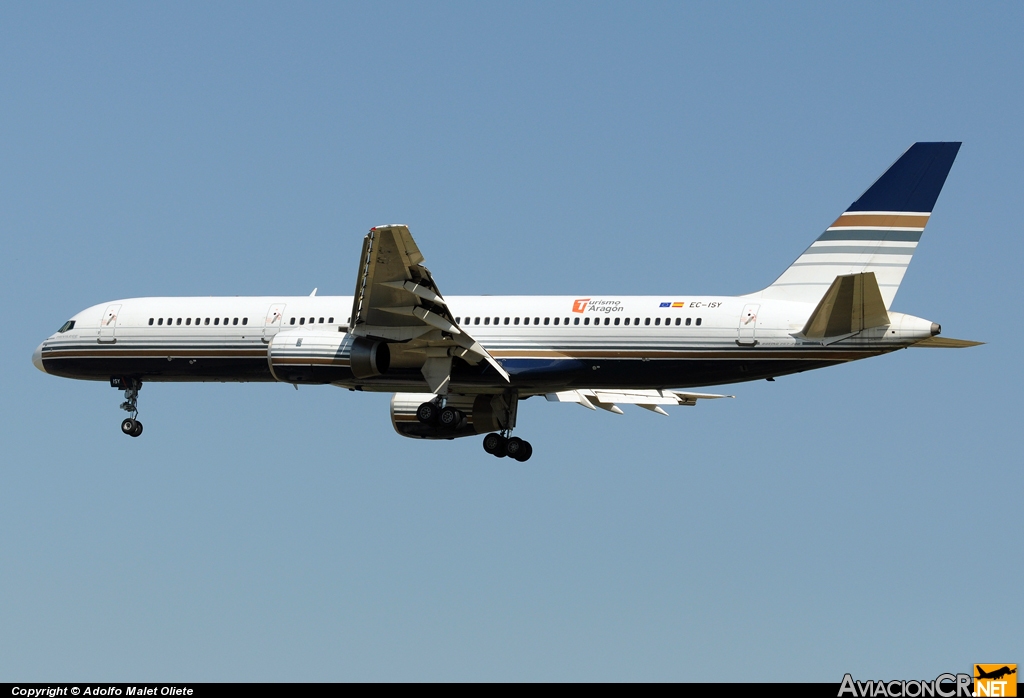 EC-ISY - Boeing 757-256 - Privilege Style