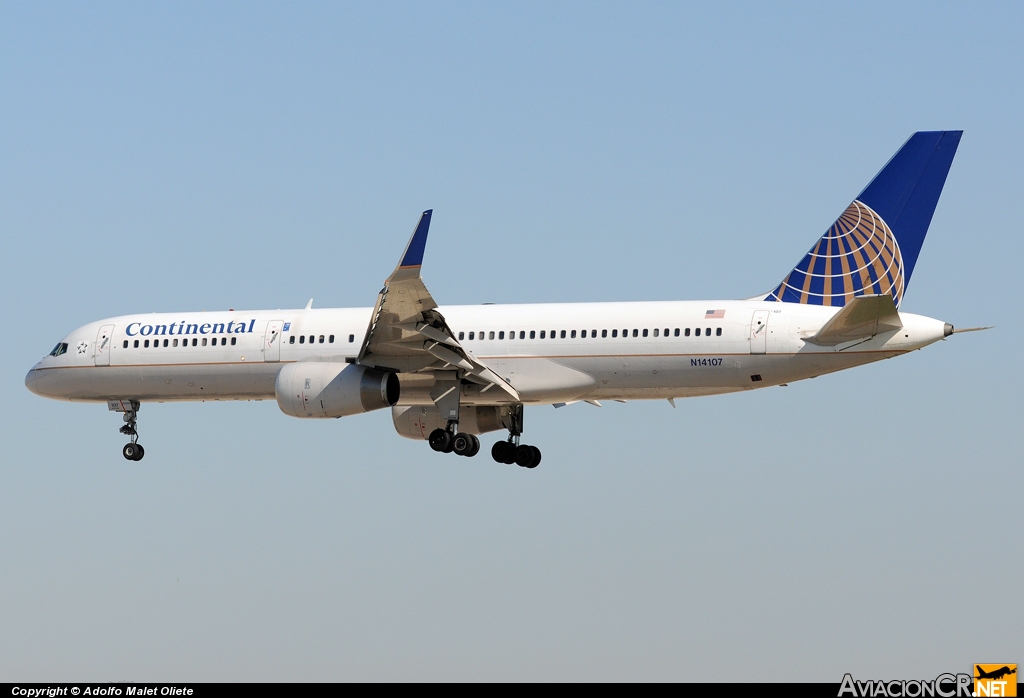 N14107 - Boeing 757-224 - Continental Airlines