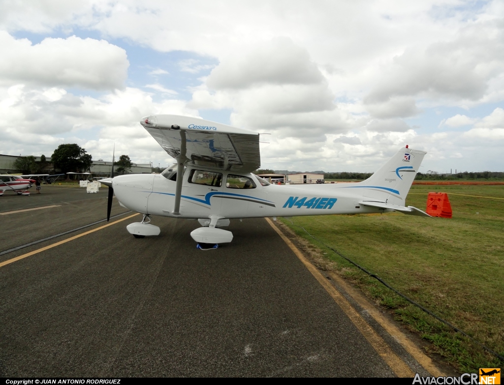 N441ER - Cessna 172S Skyhawk SP II - Privado