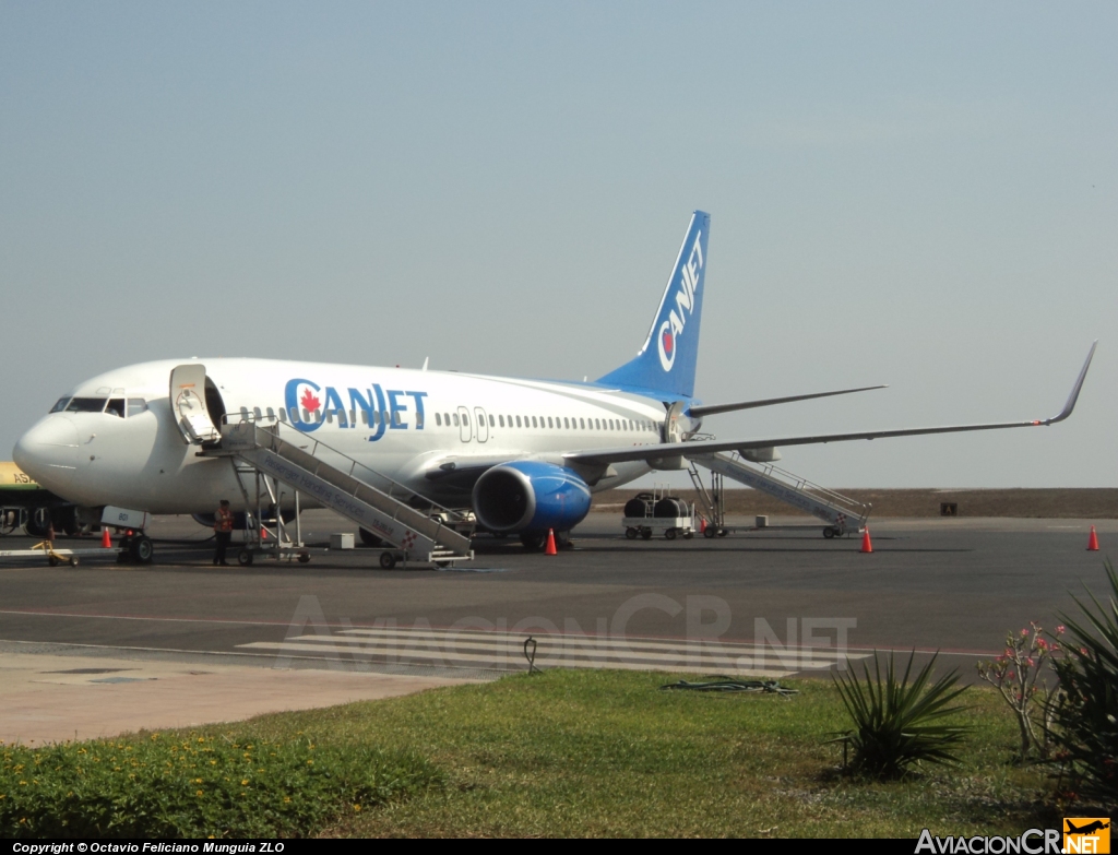 C-FTCX - Boeing 737-8AS - Canjet