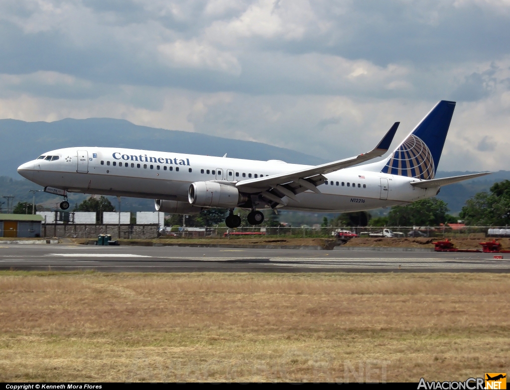 N12216 - Boeing 737-824 - Continental Airlines