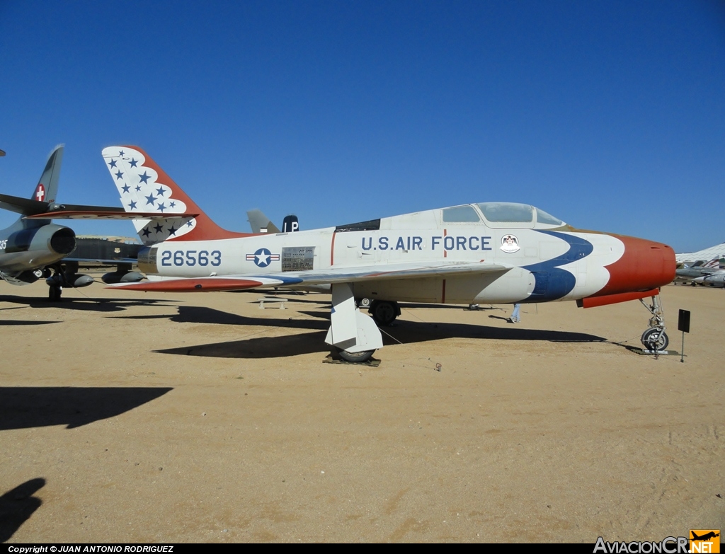 52-6563 - Republic F-84F Thunderstreak - USAF Thunderbirds