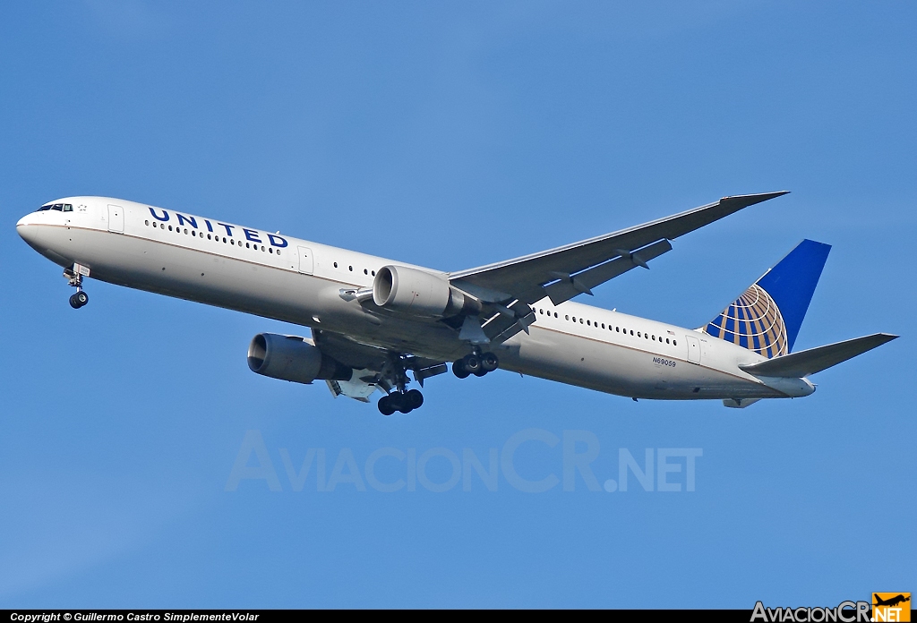 N69059 - Boeing 767-424/ER - United Airlines (Continental Airlines)