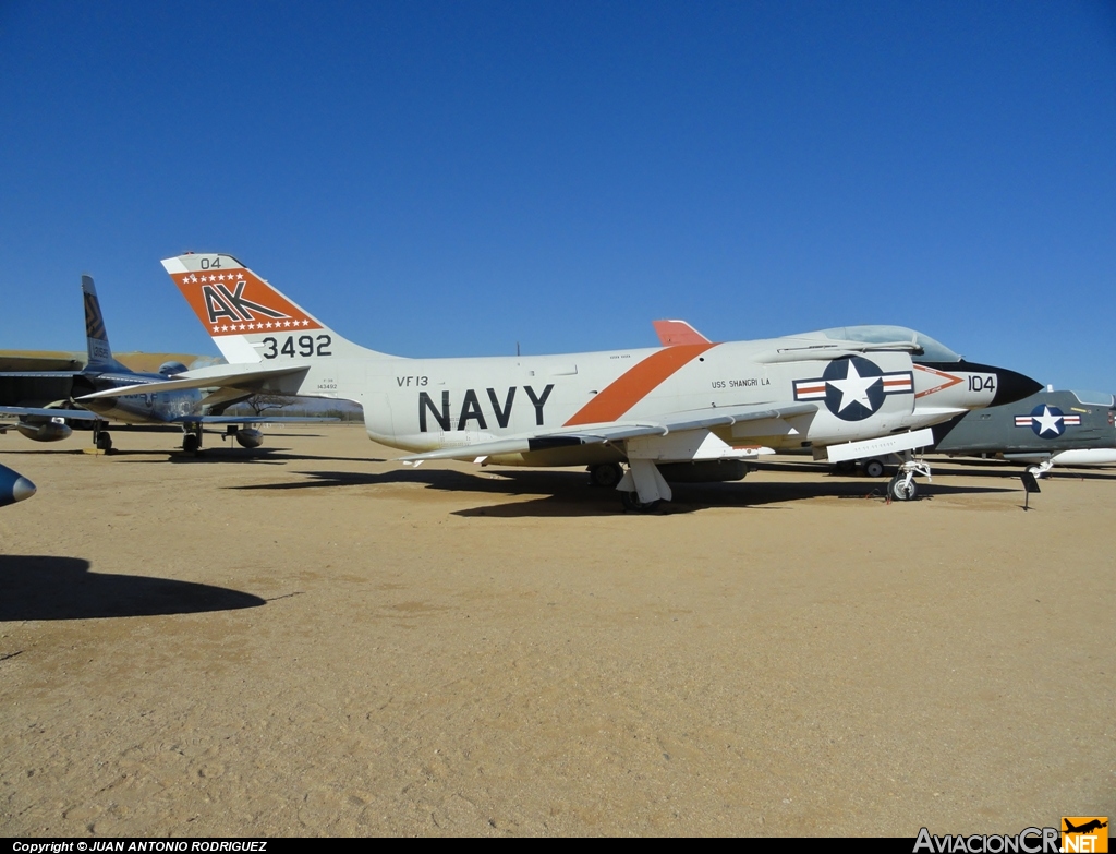 145221 - McDonnell F-3B Demon (F3H-2) - USA - Marina/NAVY