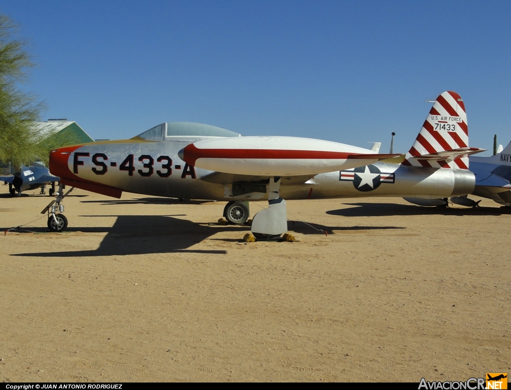 47-1433 - Republic F-84C Thunderjet - USAF - Fuerza Aerea de EE.UU