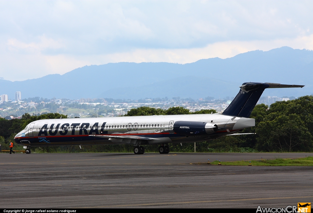 LV-BTW - McDonnell Douglas MD-88 - Austral LÃ­neas AÃ©reas
