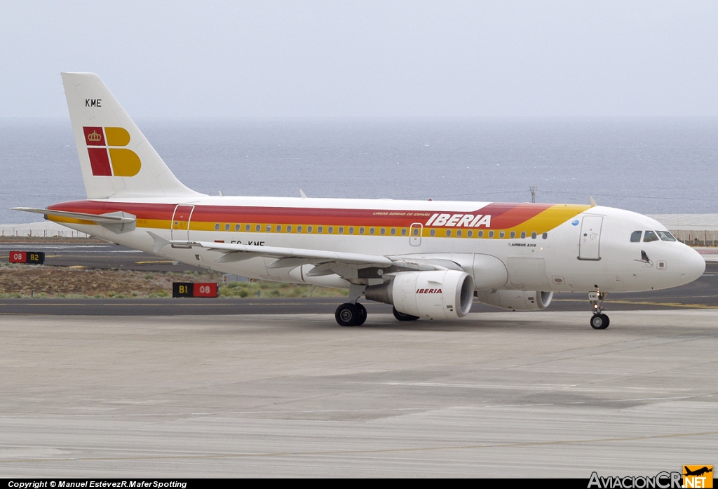 EC-KME - Airbus A319-111 - Iberia