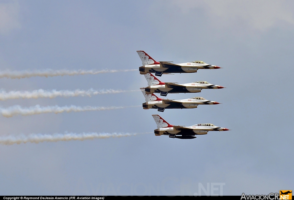  - Lockheed F-16CJ Fighting Falcon - U.S. Air Force - Thunderbirds