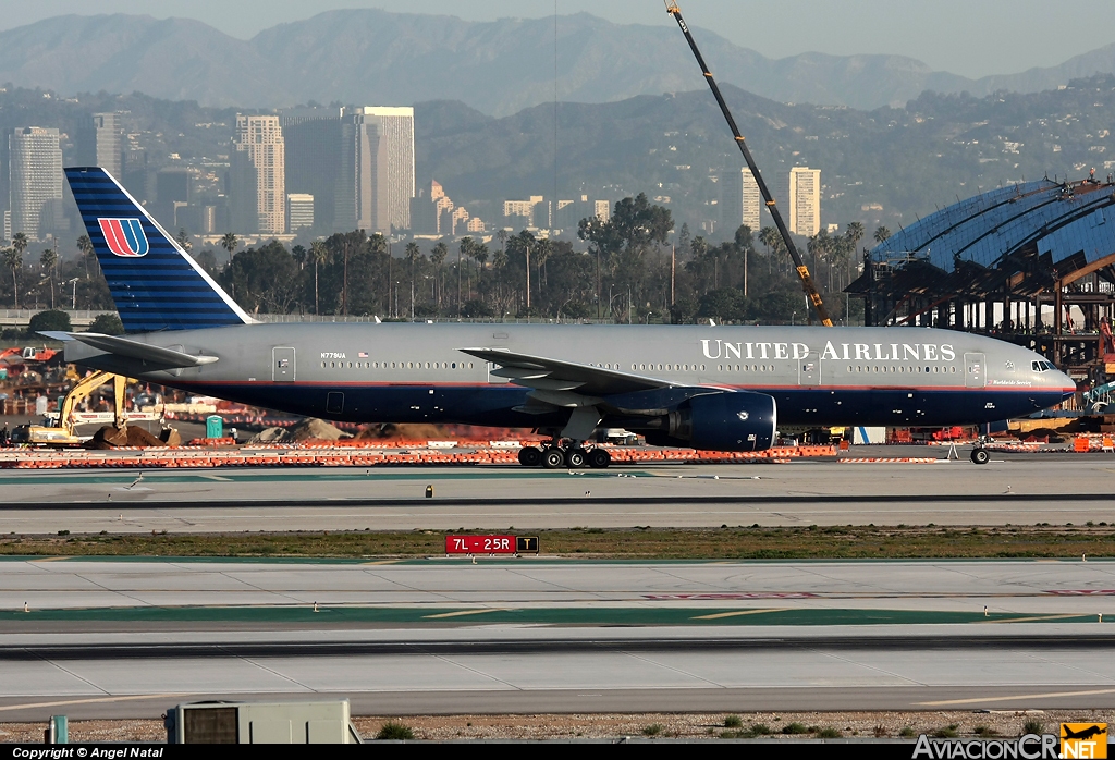 N779UA - Boeing 777-222 - United Airlines