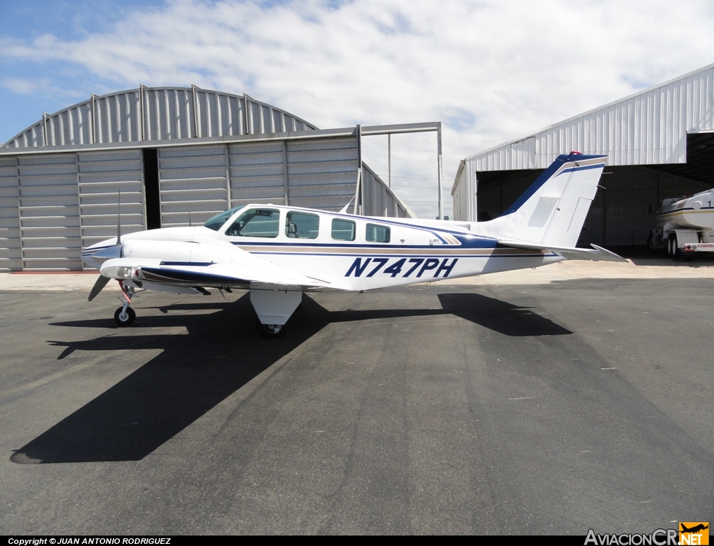 N747PH - Beechcraft 58 Baron - Privado