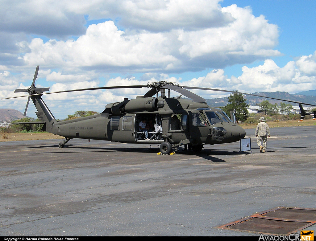 84-23976 - Sikorsky UH-60A Black Hawk (S-70A) - USA - Armada / Army