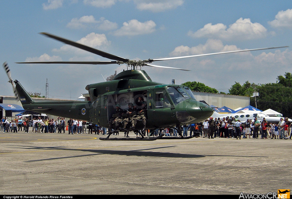 FAH974 - Bell 412 - Fuerza Aerea Hondureña
