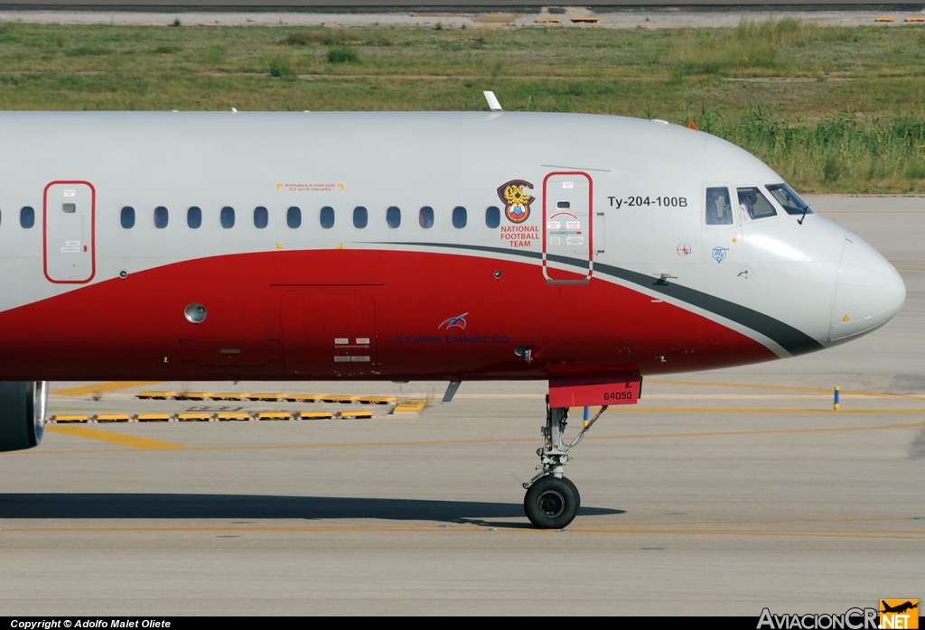RA-64050 - Tupolev Tu-204-100v - Red Wings