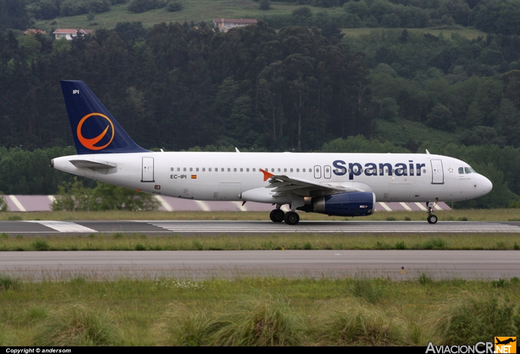EC-IPI - Airbus A320-232 - Spanair