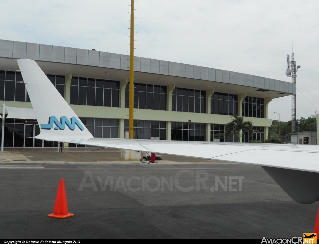XA-UPA - Bombardier CRJ-200ER - Aeromar