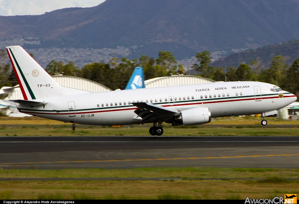 XC-UJB - Boeing 737-33A - Fuerza Aerea Mexicana FAM