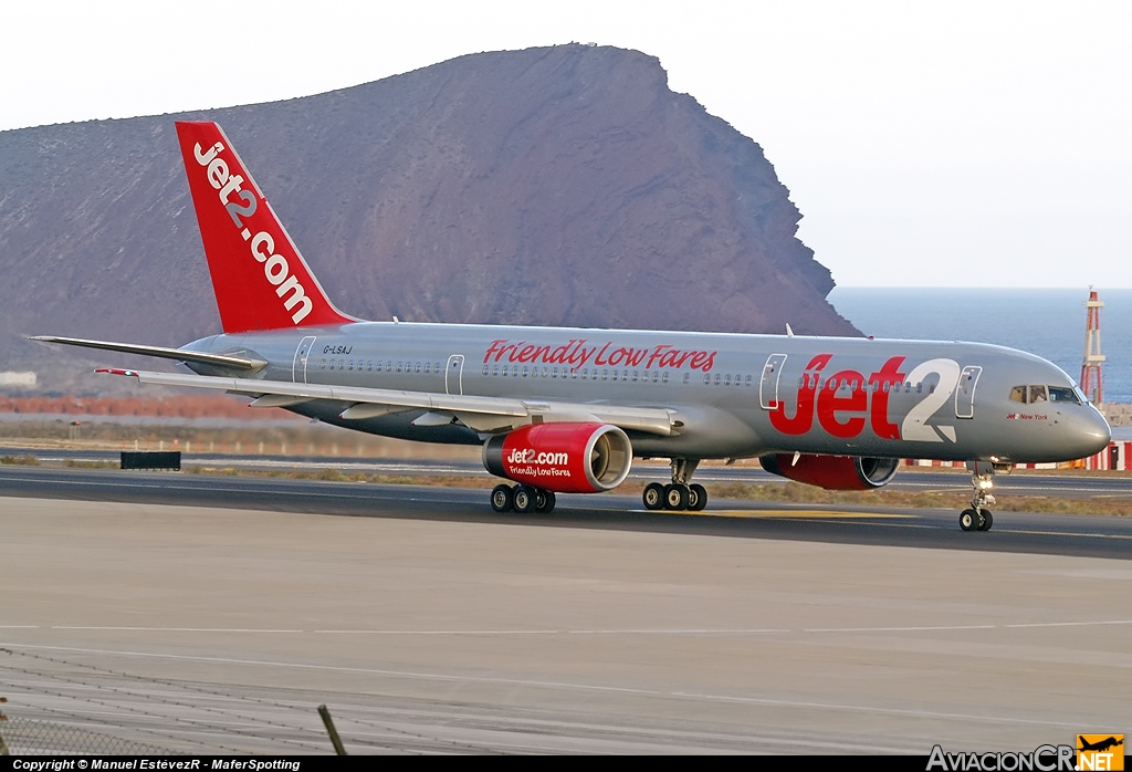 G-LSAJ - Boeing 757-236 - Jet2.com