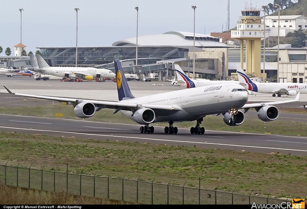 D-AIHV - Airbus A340-642 - Lufthansa