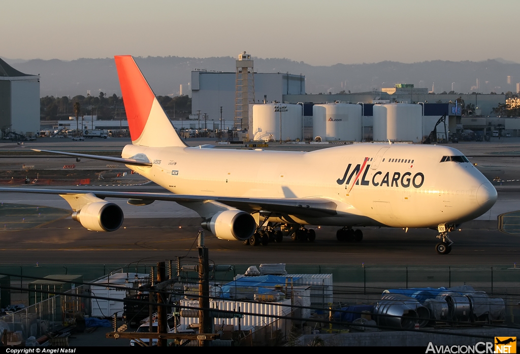 JA8906 - Boeing 747-446 - Japan Airlines (JAL)