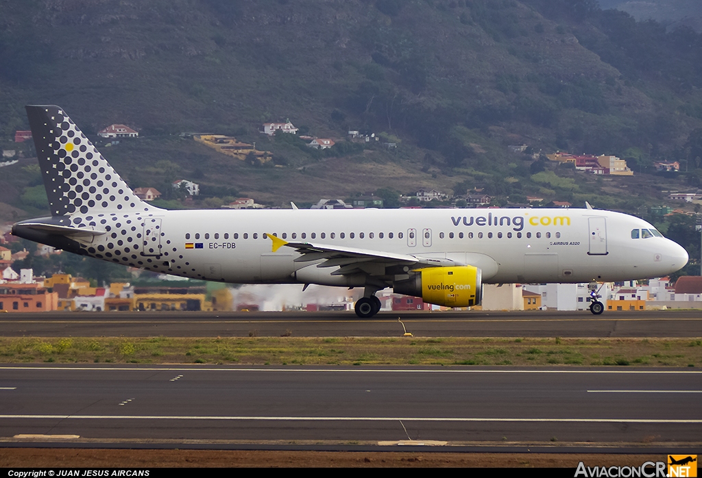 EC-FDB - Airbus A320-211 - Vueling