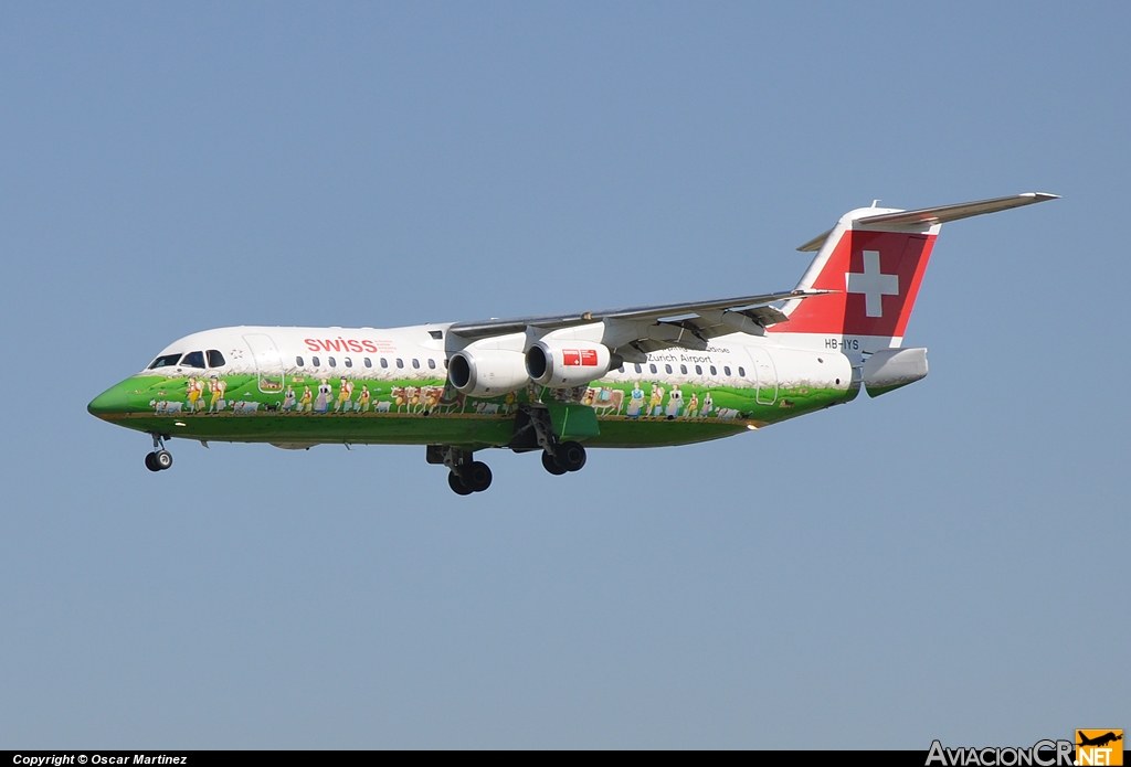 HB-IYS - British Aerospace Avro 146-RJ100 - Swiss International Air Lines