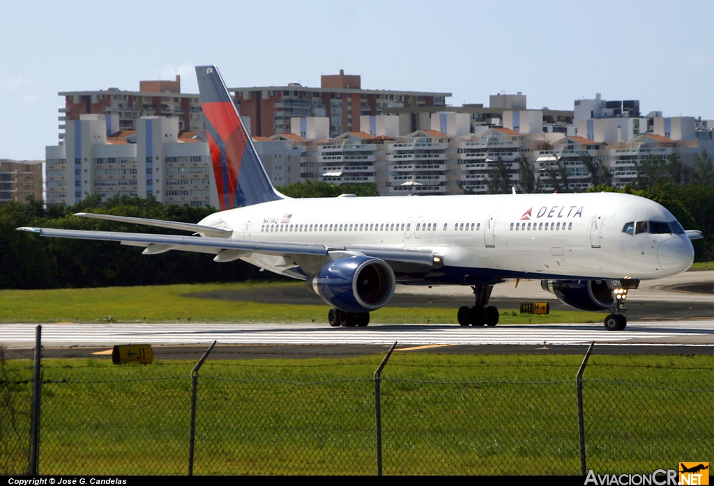 N6714Q - Boeing 757-232 - Delta Air Lines