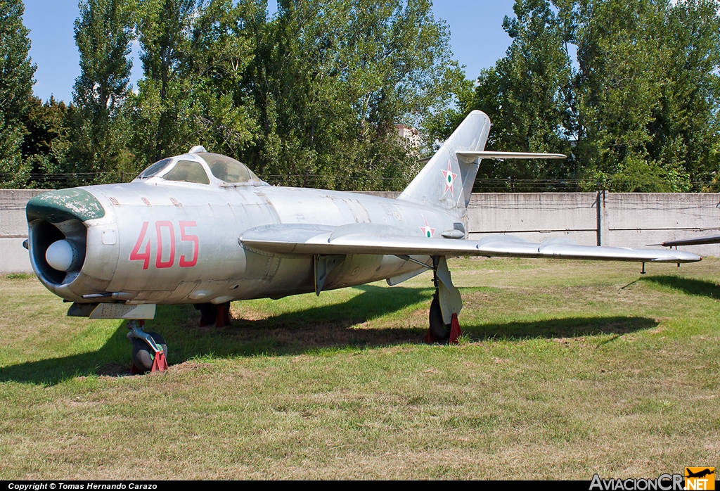 405 - Mikoyan-Gurevich MiG-17PF Fresco - Fuerza Aerea de Hungría