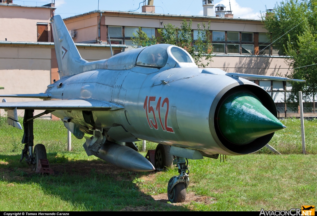1512 - Mikoyan-Gurevich MiG-21PF - Fuerza Aerea de Hungría