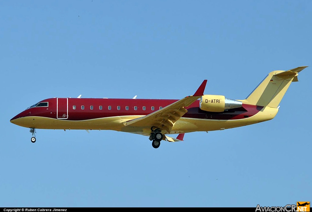 D-ATRI - Canadair CL-600-2B19 CHALLENGER 850 - Privado