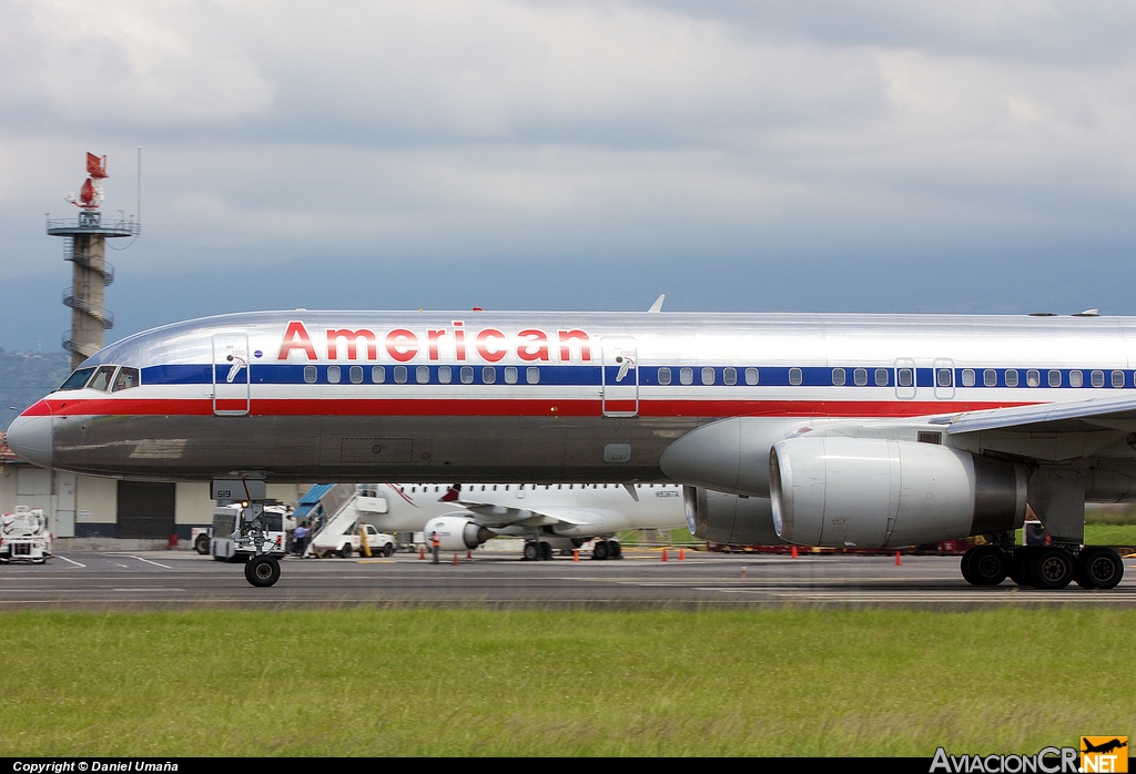 N619AA - Boeing 757-223 - American Airlines