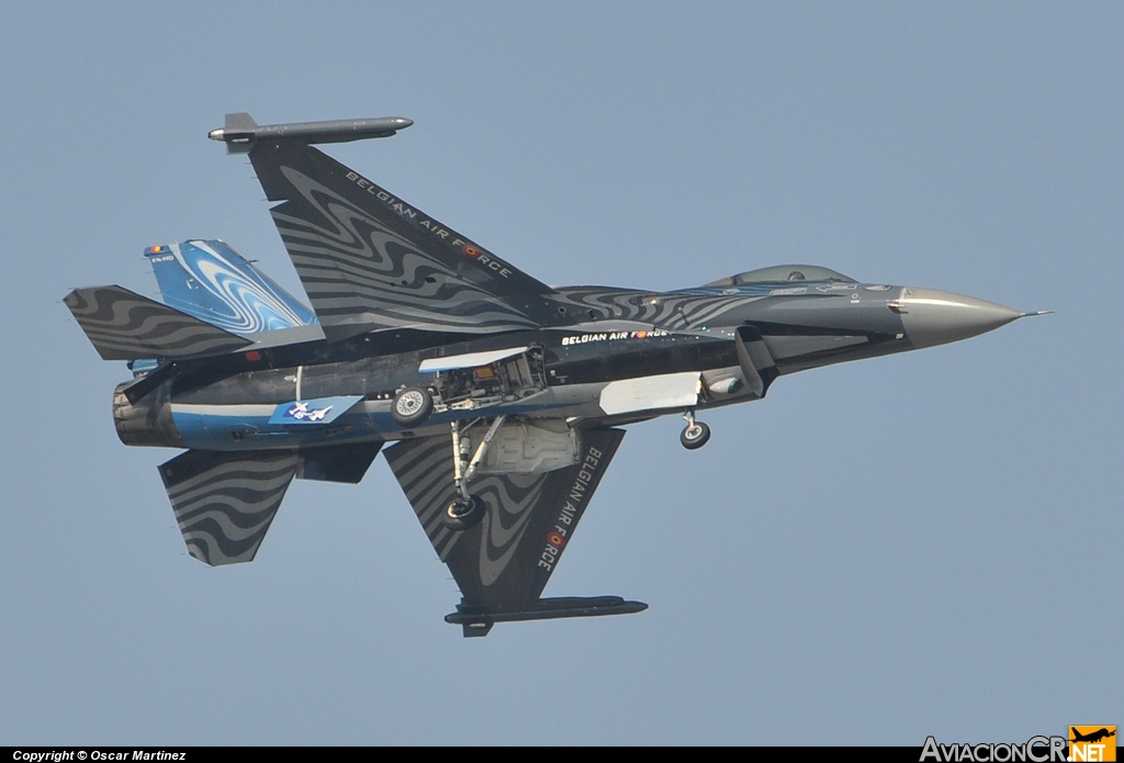 FA-110 - General Dynamics F-16A Fighting Falcon - Bélgica - Fuerza Aérea