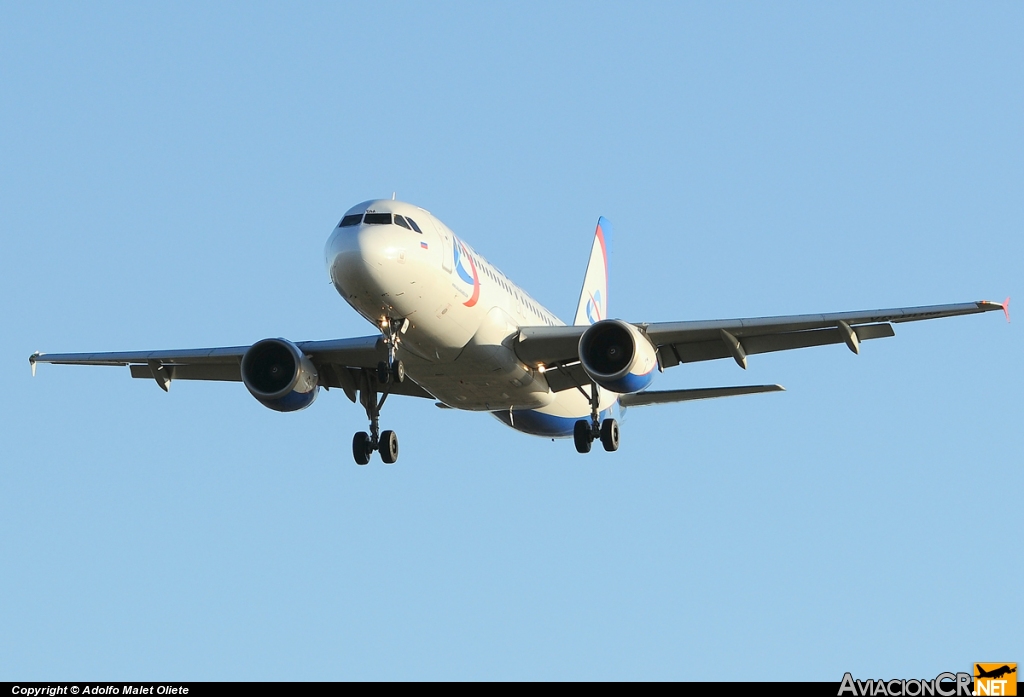 VP-BDM - Airbus A320-214 - Ural Airlines