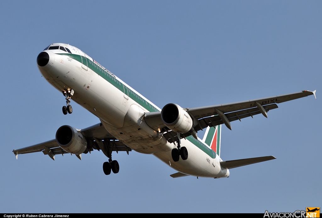 I-BIXL - Airbus A321-112 - Alitalia