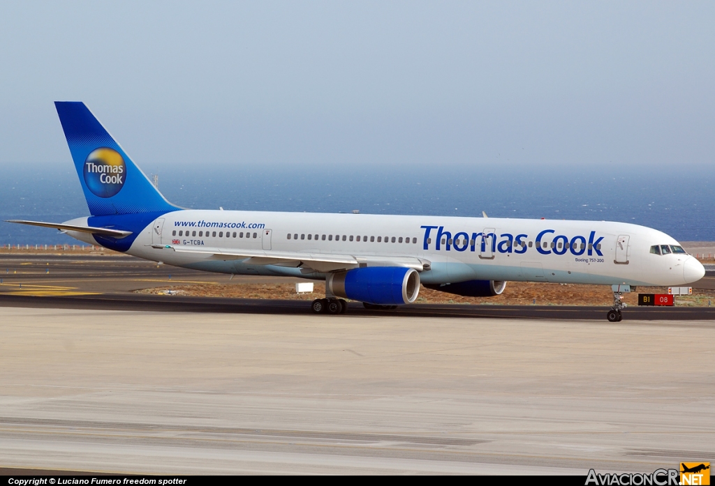 G-TCBA - Boeing 757-28A - Thomas Cook