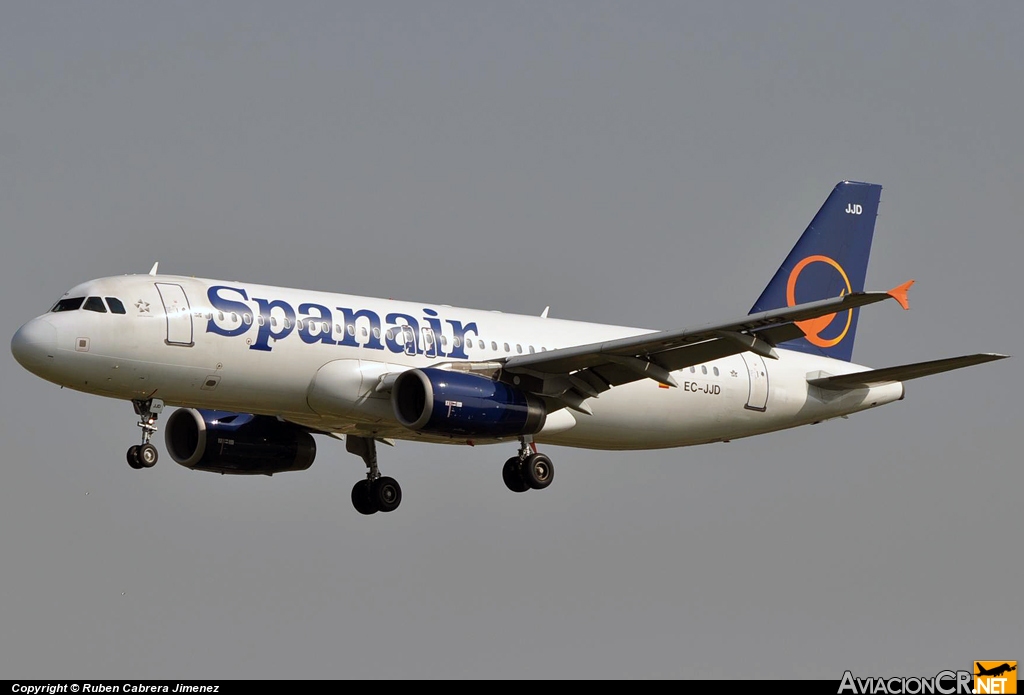 EC-JJD - Airbus A320-232 - Spanair