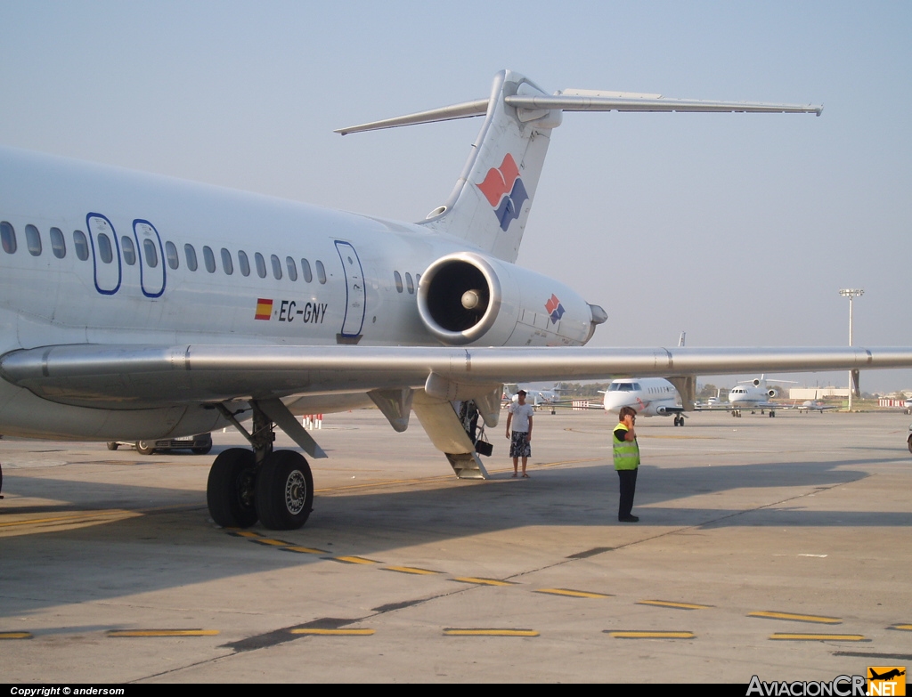 EC-GNY - McDonnell Douglas MD-83 - Spanair