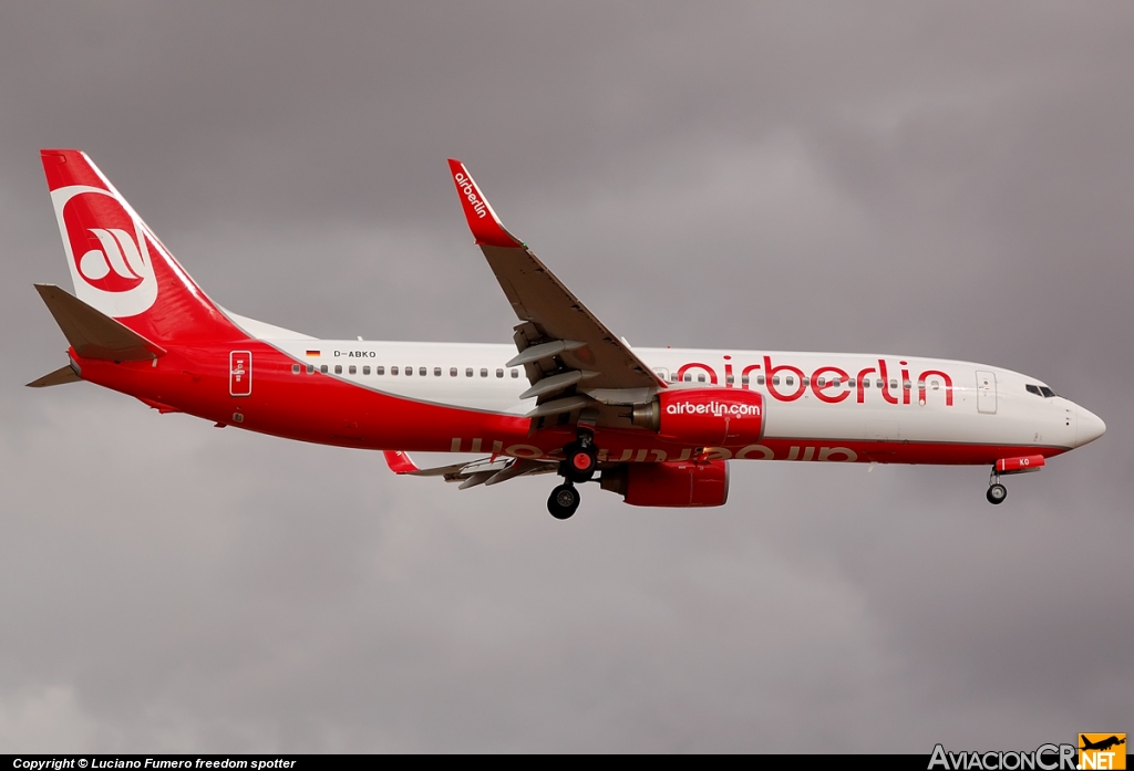 D-ABKO - Boeing 737-86J - Air Berlin