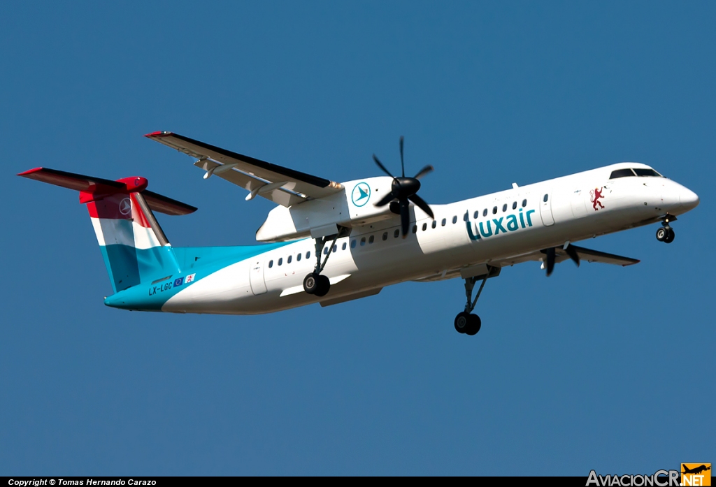 LX-LGC - De Havilland Canada DHC-8-402Q Dash 8 - LUXAIR
