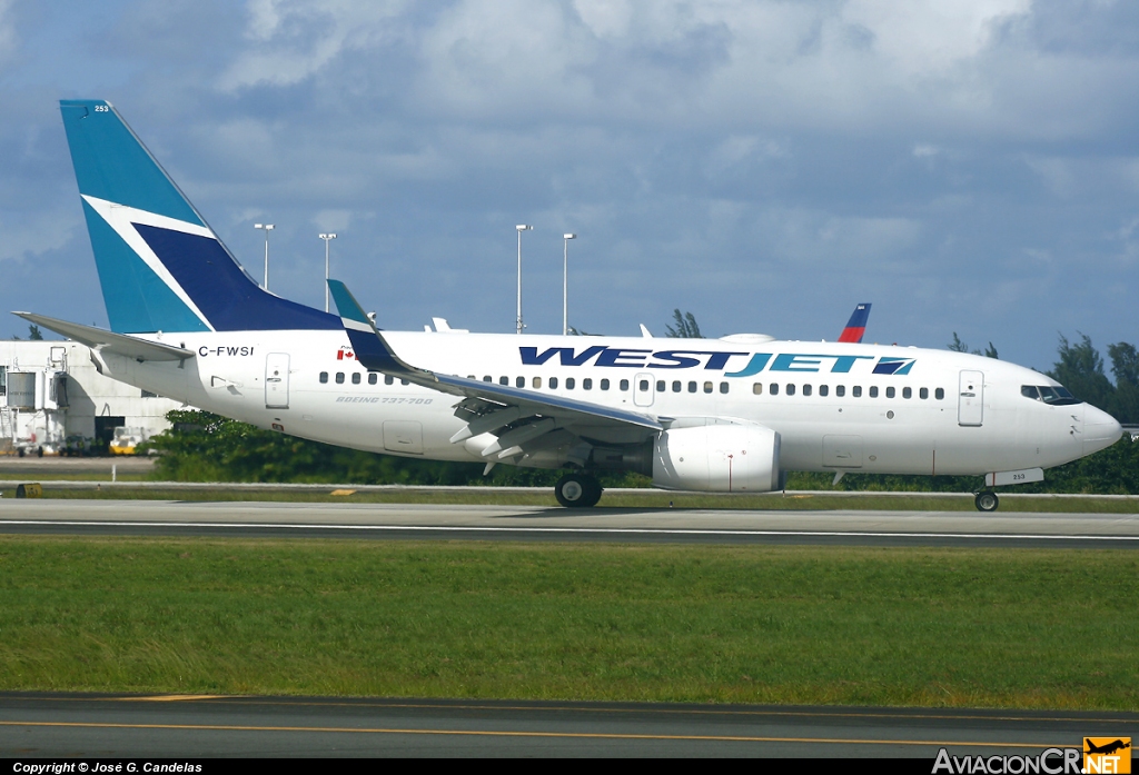 C-FWSI - Boeing 737-7CT - Westjet