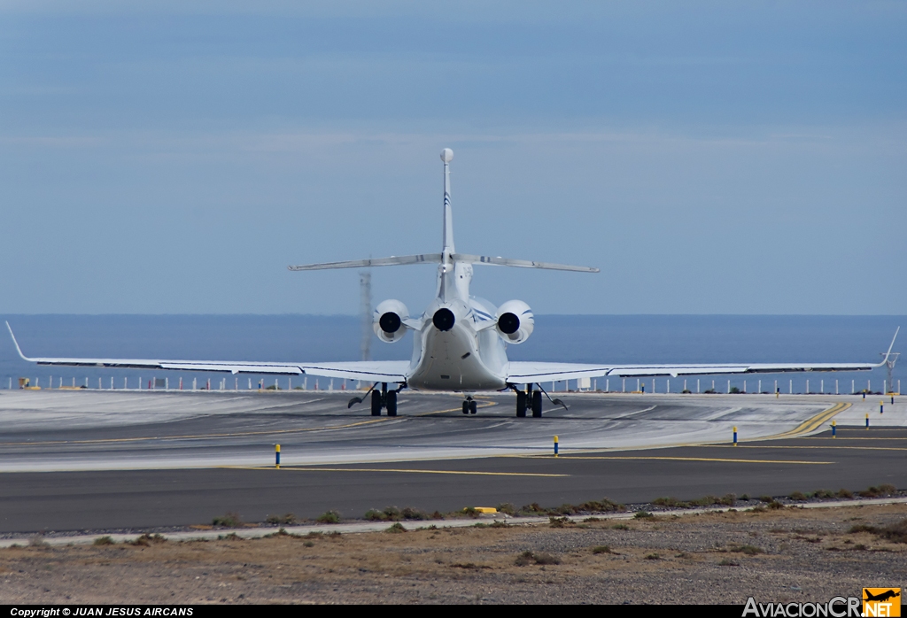OY-SNZ - Dassault Falcon 7X -  Execujet Europe A/S