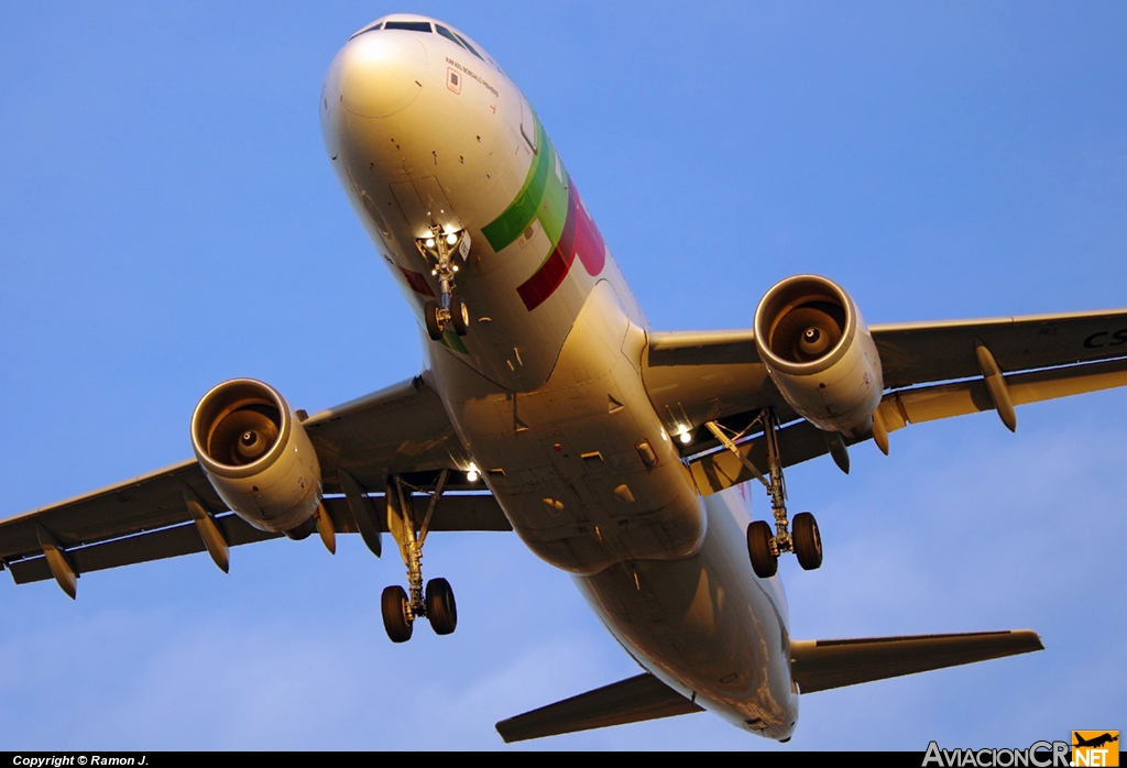 CS-TNT - Airbus A320-214 - TAP Air Portugal