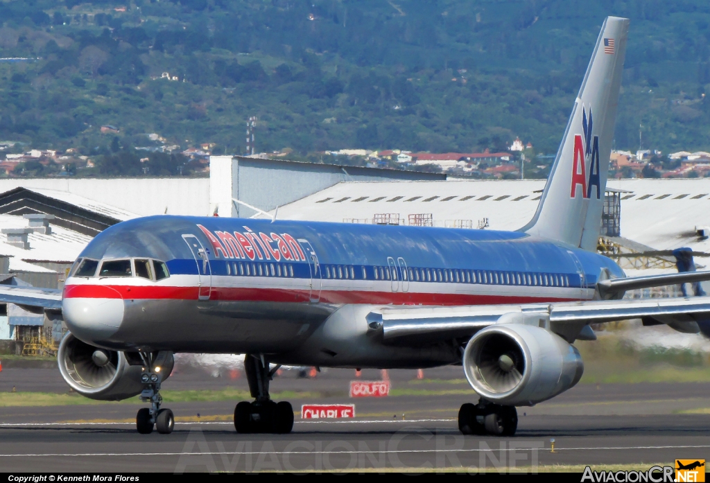 N192AN - Boeing 757-223 - American Airlines
